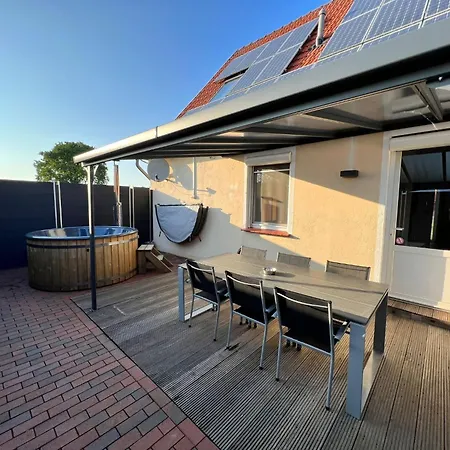 Mit Privat Hottub Und Klima- By Interhome Neuborger