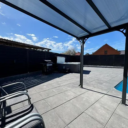 Mit Privat Hottub Und Klima- By Interhome *