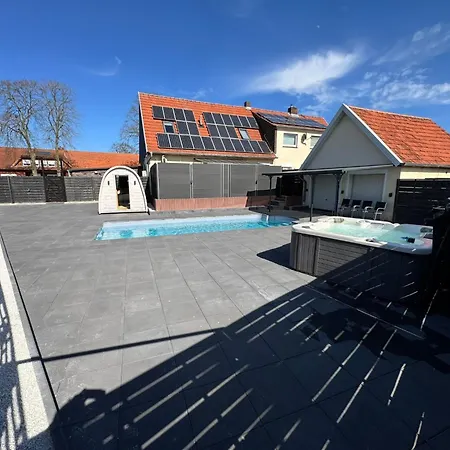 Mit Privat Hottub Und Klima- By Interhome *